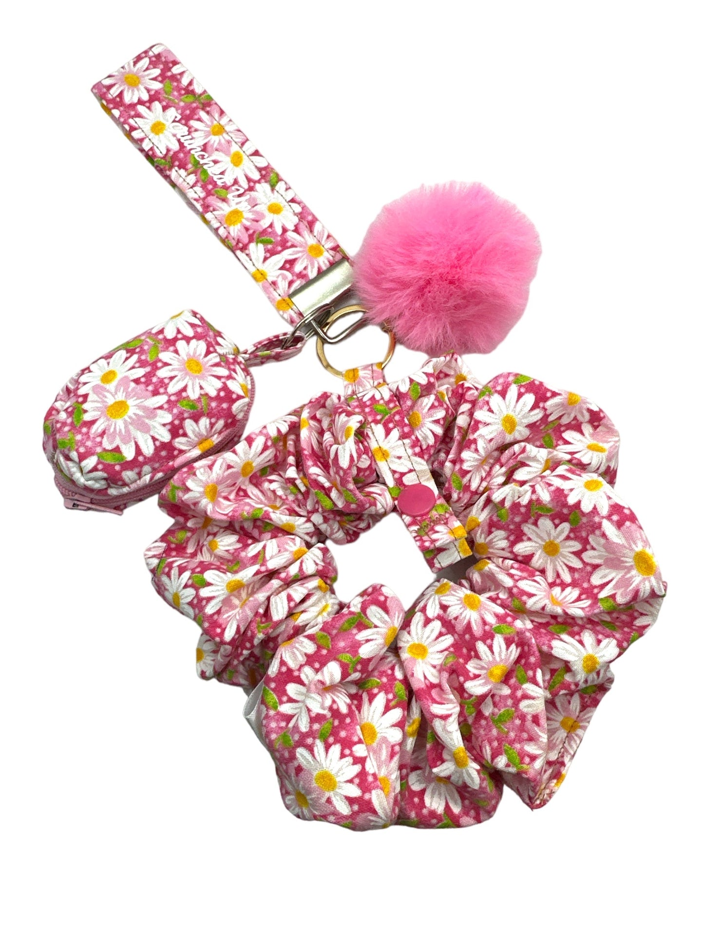 Pink daisy keychain with detachable scrunchie